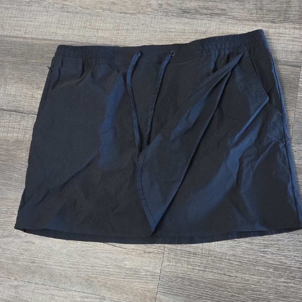 Eddie Bauer Black Skort